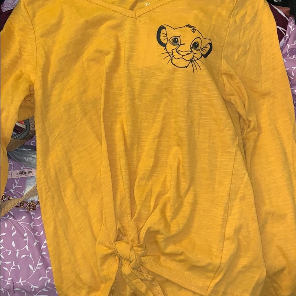 Long sleeve tie front lion king shirt